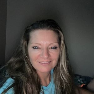 Meet your Posher, Danyelle